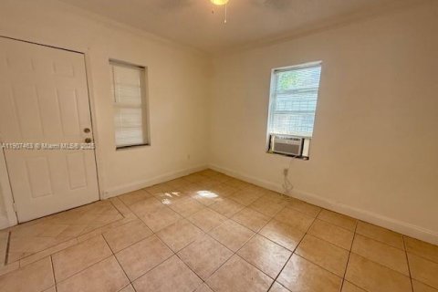 Copropriété à louer à Miami, Floride: 1 chambre № 1963675 - photo 3