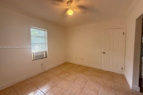 Copropriété à louer à Miami, Floride: 1 chambre № 1963675 - photo 5
