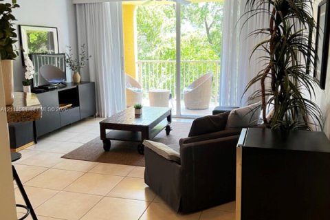 Copropriété à louer à Aventura, Floride: 1 chambre, 69.68 m2 № 2433884 - photo 3