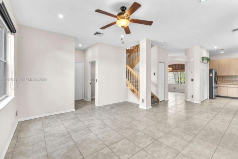 Купить виллу или дом в Купер-Сити, Флорида 4 спальни, 248.05м2, № 2043441 - фото 19