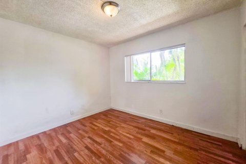 Купить кондоминиум в Лодерхилл, Флорида 4 комнаты, 73.95м2, № 2083069 - фото 15
