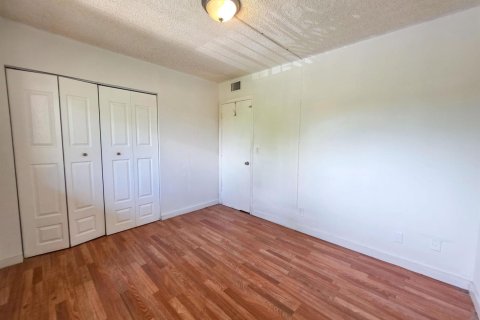 Купить кондоминиум в Лодерхилл, Флорида 4 комнаты, 73.95м2, № 2083069 - фото 16