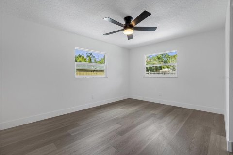 Villa ou maison à vendre à Fern Park, Floride: 4 chambres, 168.52 m2 № 1912528 - photo 17