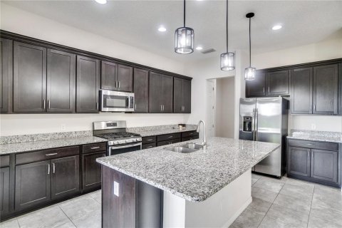 Villa ou maison à vendre à Apopka, Floride: 3 chambres, 216.83 m2 № 2419230 - photo 11