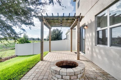 Villa ou maison à vendre à Apopka, Floride: 3 chambres, 216.83 m2 № 2419230 - photo 19