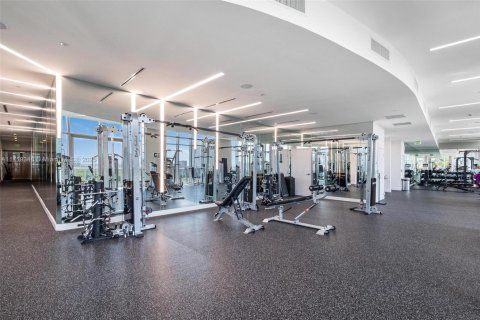 Condo in Miami, Florida, 2 bedrooms  № 2079522 - photo 27