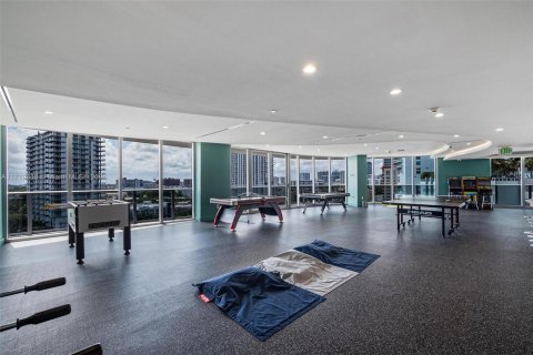 Condo in Miami, Florida, 2 bedrooms  № 2079522 - photo 29