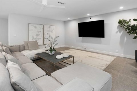 Купить виллу или дом в Холливуд, Флорида 4 спальни, 378.86м2, № 1977499 - фото 5