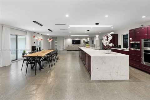 Купить виллу или дом в Холливуд, Флорида 4 спальни, 378.86м2, № 1977499 - фото 14