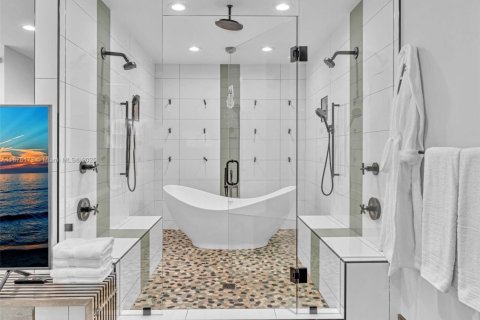 Купить виллу или дом в Холливуд, Флорида 4 спальни, 378.86м2, № 1977499 - фото 7