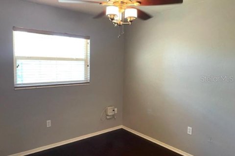 Villa ou maison à louer à Sarasota, Floride: 3 chambres, 119.38 m2 № 1825166 - photo 17