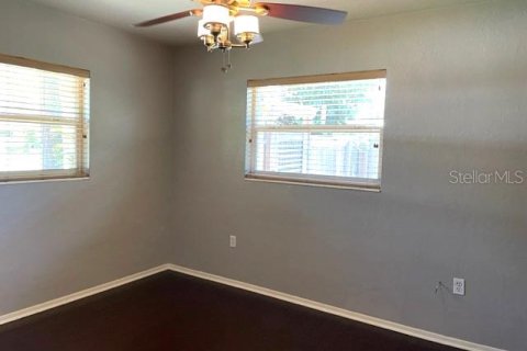 Villa ou maison à louer à Sarasota, Floride: 3 chambres, 119.38 m2 № 1825166 - photo 15