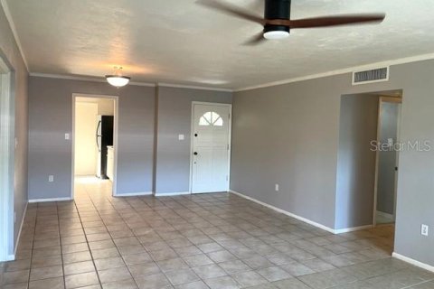 Villa ou maison à louer à Sarasota, Floride: 3 chambres, 119.38 m2 № 1825166 - photo 4