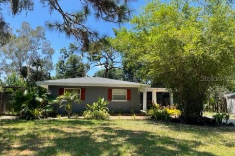 Villa ou maison à louer à Sarasota, Floride: 3 chambres, 119.38 m2 № 1825166 - photo 2