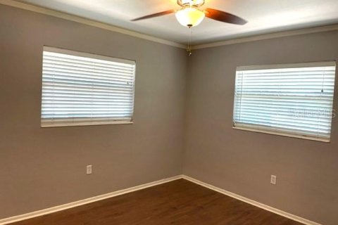 Villa ou maison à louer à Sarasota, Floride: 3 chambres, 119.38 m2 № 1825166 - photo 12