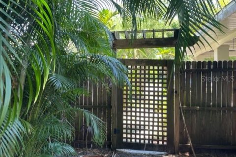 Villa ou maison à louer à Sarasota, Floride: 3 chambres, 119.38 m2 № 1825166 - photo 21