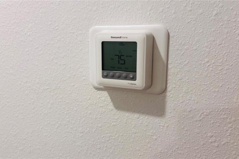 Adosado en alquiler en Zephyrhills, Florida, 3 dormitorios, 151.8 m2 № 1913702 - foto 25