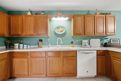 Villa ou maison à vendre à San Antonio, Floride: 3 chambres, 171.03 m2 № 2419752 - photo 17