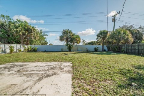 Villa ou maison à vendre à Miami Gardens, Floride: 3 chambres, 86.96 m2 № 1997423 - photo 13