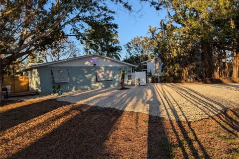 Commercial property in Nokomis, Florida 4 bedrooms, 274.06 sq.m. № 1894420 - photo 3