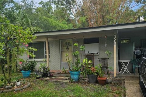 Villa ou maison à vendre à Tampa, Floride: 2 chambres, 75.81 m2 № 1894102 - photo 1