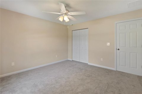 House in Dunnellon, Florida 3 bedrooms, 147.44 sq.m. № 2403716 - photo 19