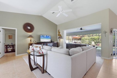 House in Port Charlotte, Florida 3 bedrooms, 175.68 sq.m. № 2103081 - photo 7