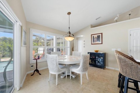 House in Port Charlotte, Florida 3 bedrooms, 175.68 sq.m. № 2103081 - photo 11