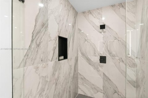 Touwnhouse à louer à Fort Lauderdale, Floride: 4 chambres, 227.98 m2 № 2002555 - photo 22