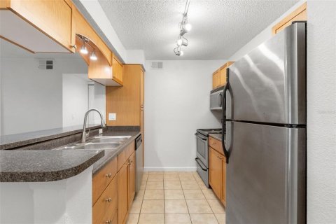 Condo in Clearwater, Florida, 2 bedrooms  № 1688508 - photo 20