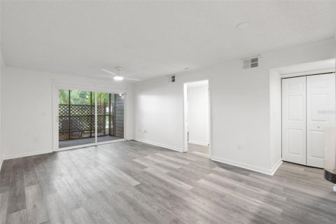 Condo in Clearwater, Florida, 2 bedrooms  № 1688508 - photo 24