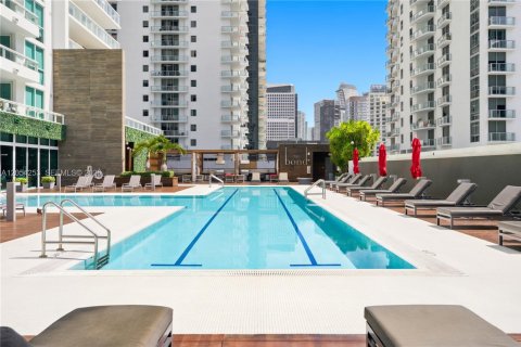 Condo in Miami, Florida, 1 bedroom  № 2152427 - photo 12