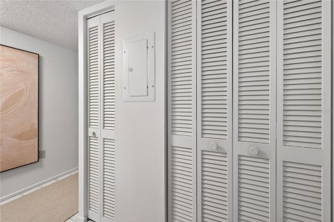 Купить кондоминиум в Клируотер, Флорида 3 комнаты, 129.6м2, № 2166253 - фото 17
