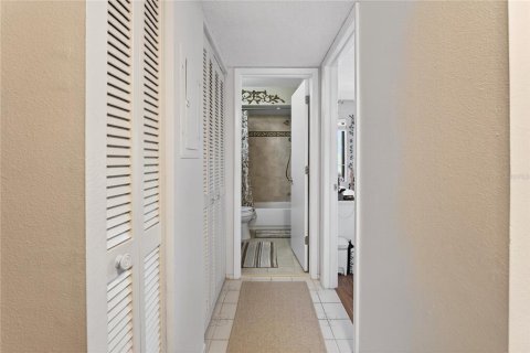 Купить кондоминиум в Клируотер, Флорида 3 комнаты, 129.6м2, № 2166253 - фото 12