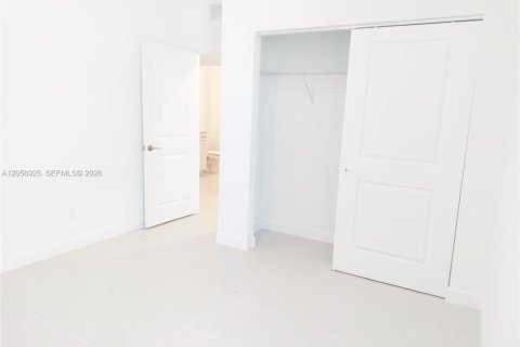 Adosado en alquiler en Loxahatchee Groves, Florida, 3 dormitorios, 163.23 m2 № 2168500 - foto 11