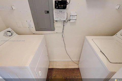 Copropriété à louer à West Palm Beach, Floride: 1 chambre № 1968045 - photo 18