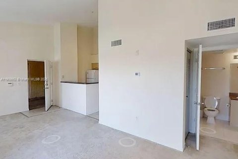 Copropriété à louer à West Palm Beach, Floride: 1 chambre № 1968045 - photo 13