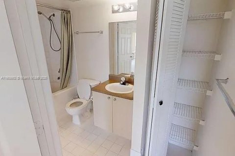 Copropriété à louer à West Palm Beach, Floride: 1 chambre № 1968045 - photo 14