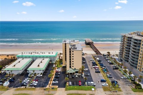 Condominio en venta en Daytona Beach Shores, Florida, 1 dormitorio, 56.76 m2 № 2113781 - foto 2