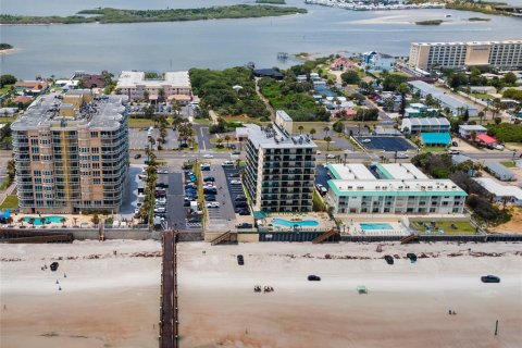 Condominio en venta en Daytona Beach Shores, Florida, 1 dormitorio, 56.76 m2 № 2113781 - foto 4