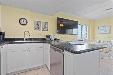 Condominio en venta en Daytona Beach Shores, Florida, 1 dormitorio, 56.76 m2 № 2113781 - foto 18