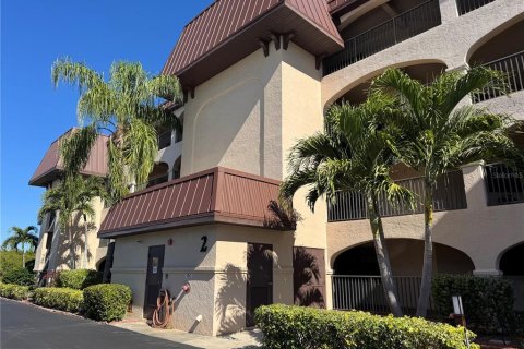 Condo à Punta Gorda, Floride, 2 chambres  № 2136313