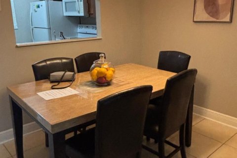 Condominio en venta en Lauderdale Lakes, Florida, 1 dormitorio, 63.55 m2 № 2261258 - foto 9