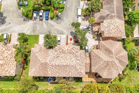 Touwnhouse à vendre à Pembroke Pines, Floride: 3 chambres, 133.97 m2 № 1896469 - photo 29