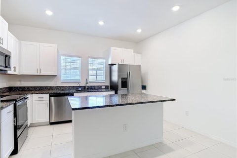Touwnhouse à vendre à Tampa, Floride: 2 chambres, 161 m2 № 2232202 - photo 4