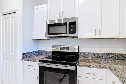 Touwnhouse à vendre à Tampa, Floride: 2 chambres, 161 m2 № 2232202 - photo 8