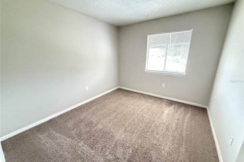 Touwnhouse à louer à Orlando, Floride: 3 chambres, 154.22 m2 № 2410507 - photo 8