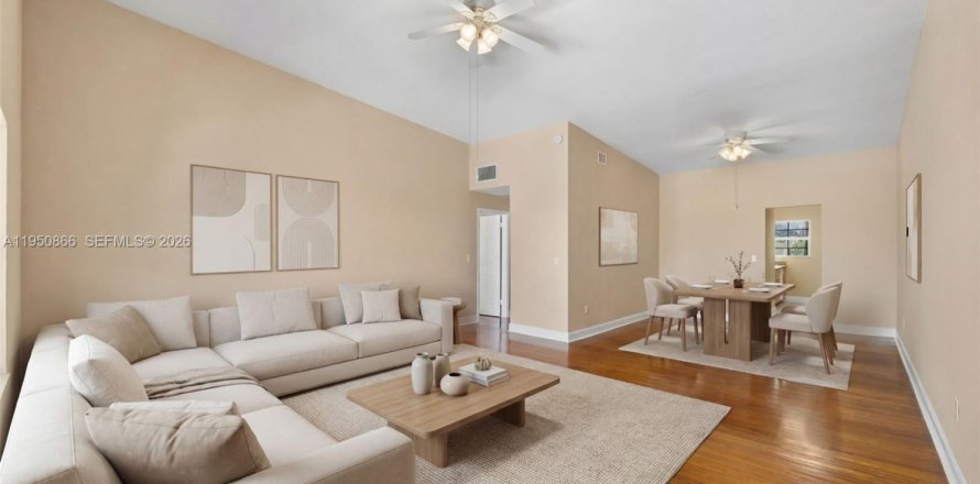 Condo in Bay Harbor Islands, Florida, 3 bedrooms № 2188589