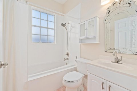 Villa ou maison à vendre à Melbourne Beach, Floride: 4 chambres, 245.26 m2 № 2083113 - photo 24