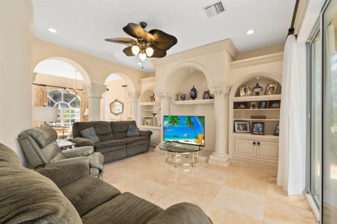 Villa ou maison à vendre à Melbourne Beach, Floride: 4 chambres, 245.26 m2 № 2083113 - photo 13